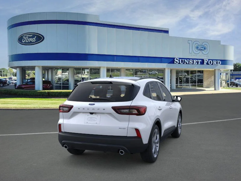 New 2026 Space Silver Metallic Ford ST-Line image 8