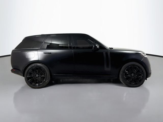 Certified Used 2023 Black Land Rover SE image 4