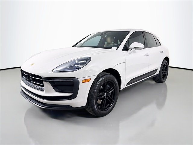 2024 Porsche Macan Base