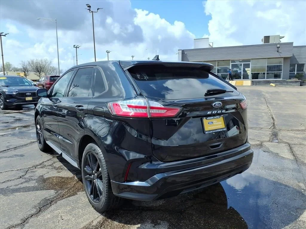 Certified Used 2024 Black Metallic Ford ST Line image 5