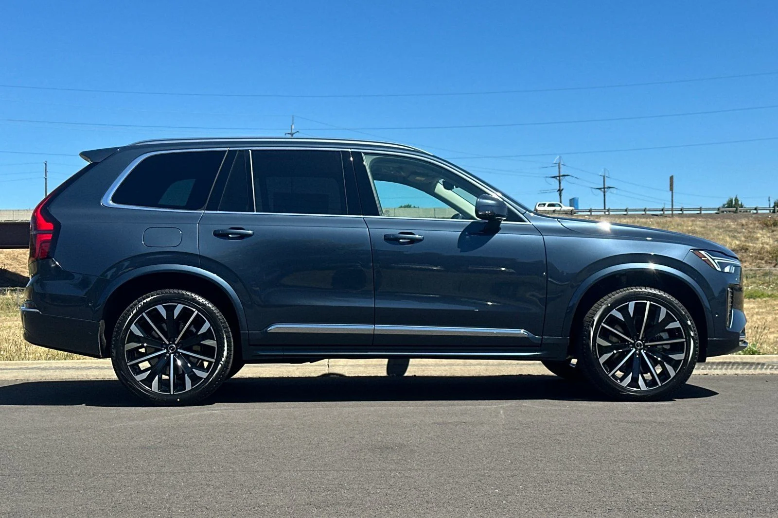 New 2026 Denim Blue Volvo Plus image 2