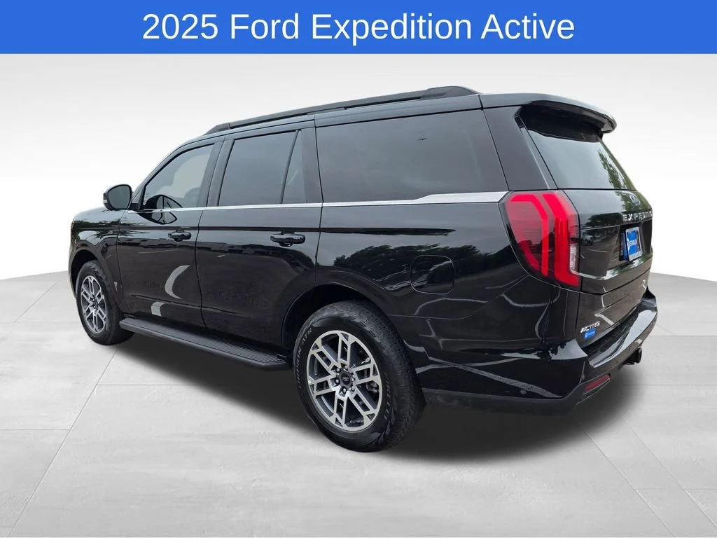 Used 2025  Ford Active image 5