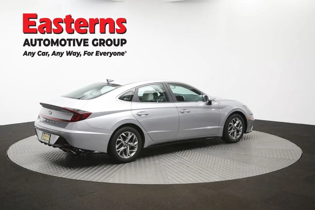 Used 2023 Silver Hyundai SEL image 41