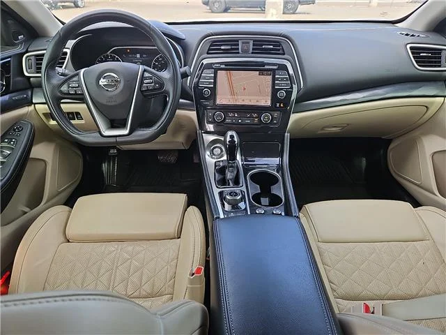 Used 2022 Pearl White Tricoat Nissan Platinum image 8