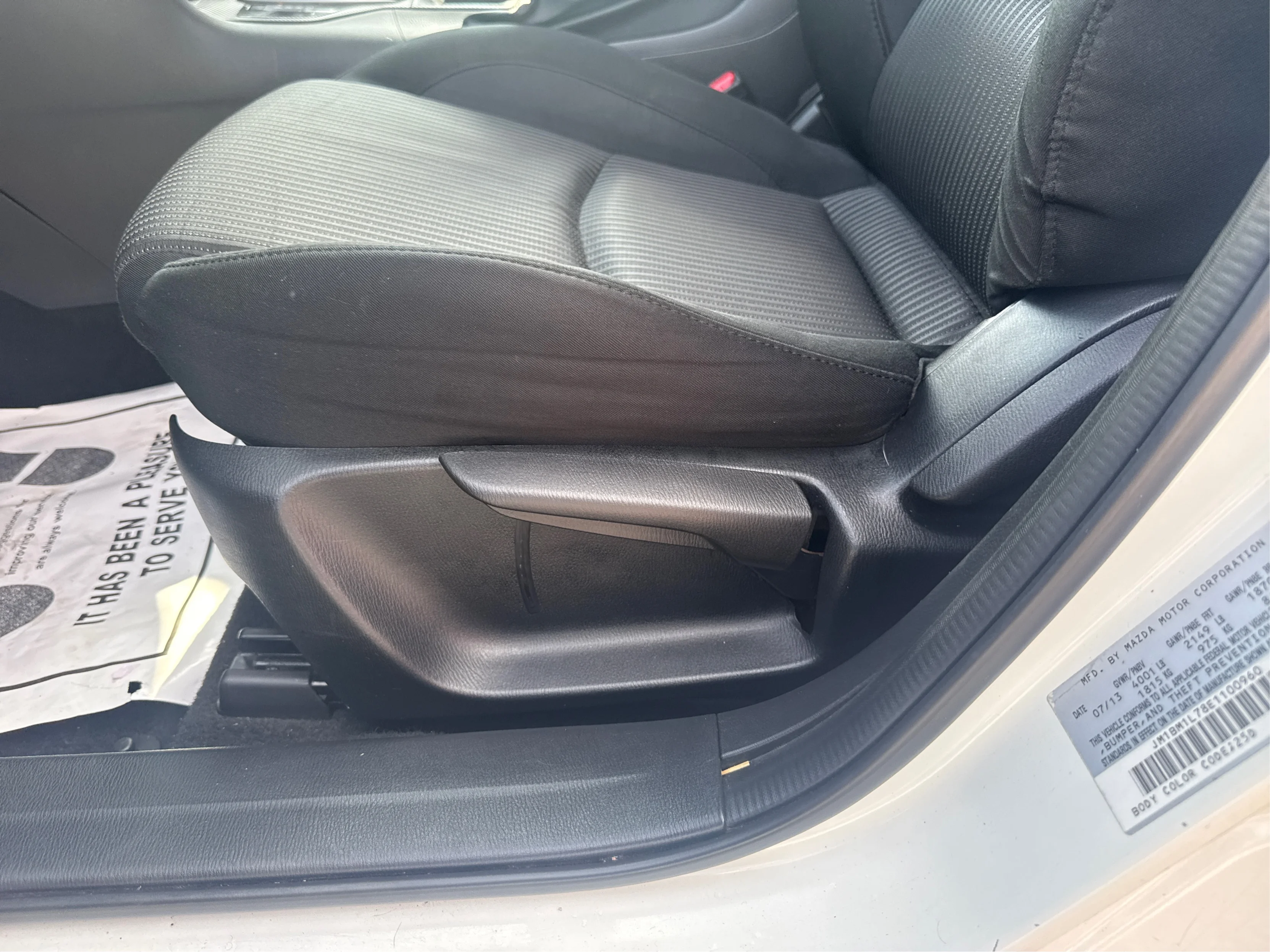 Used 2014 White Mazda i Touring image 19