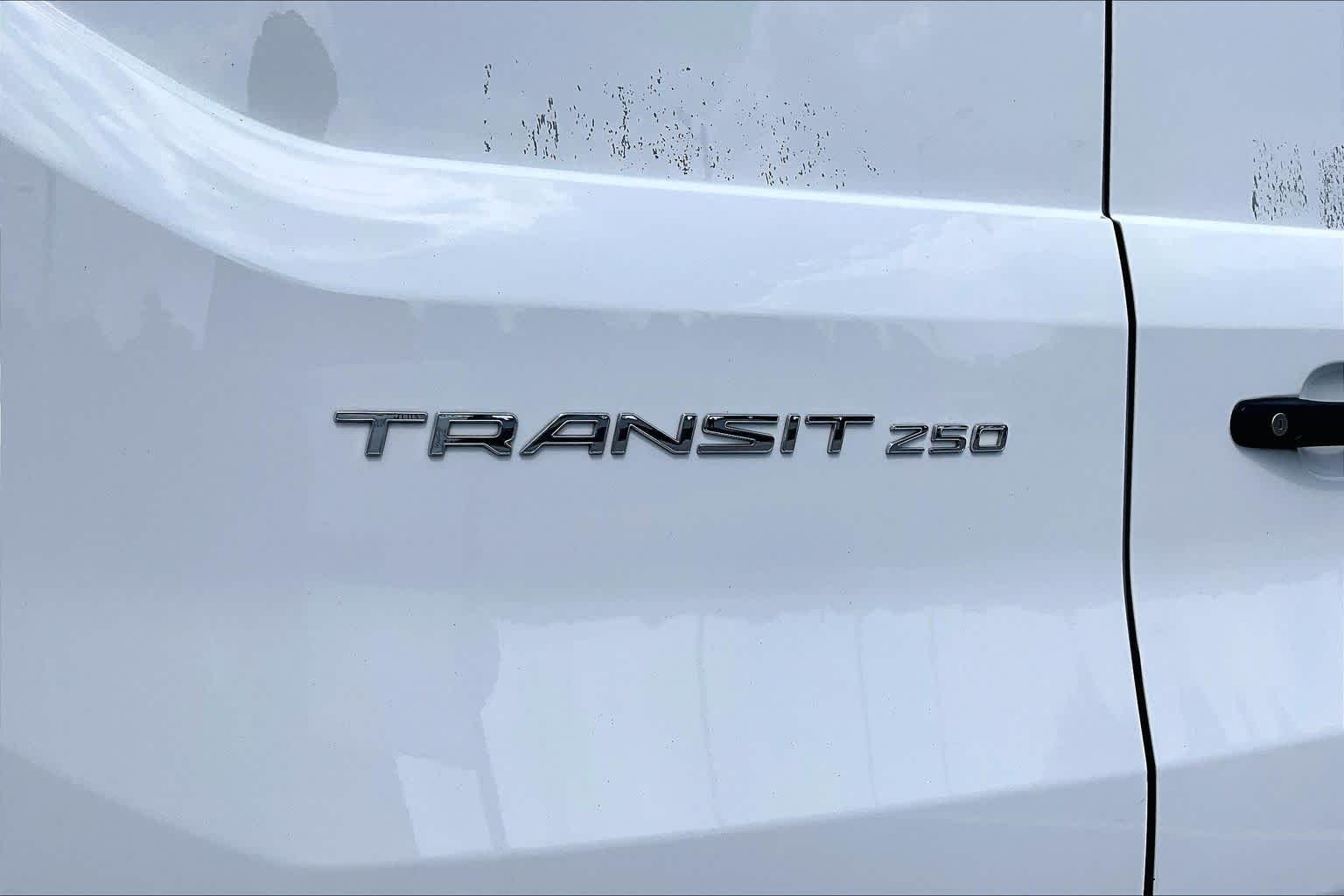Used 2023 Oxford White Ford  image 10