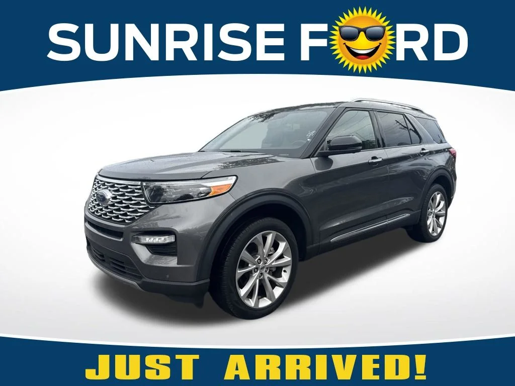 Used 2023 Gray Ford Platinum image 1
