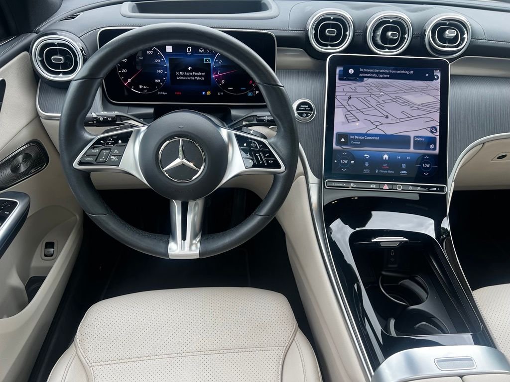 Used 2023 White Mercedes-Benz GLC 300 image 13