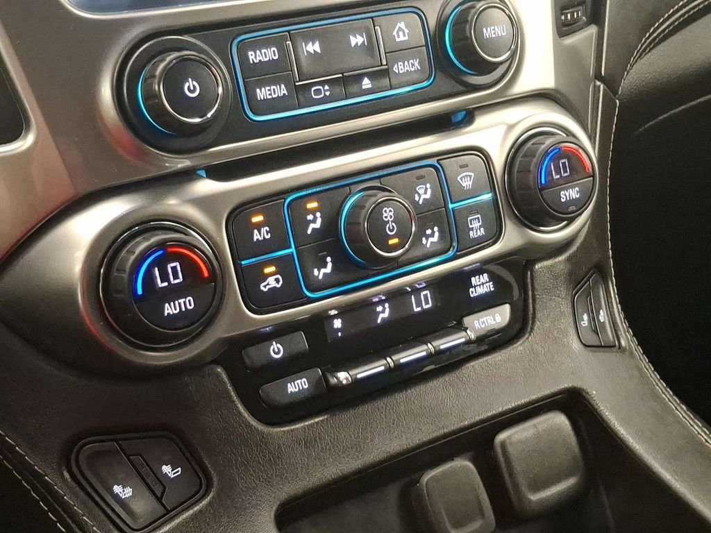 Used 2019 BLACK Chevrolet LT image 19