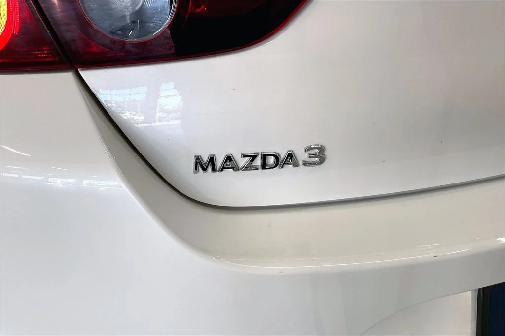 Certified Used 2026 White Mazda 2.5 S image 7
