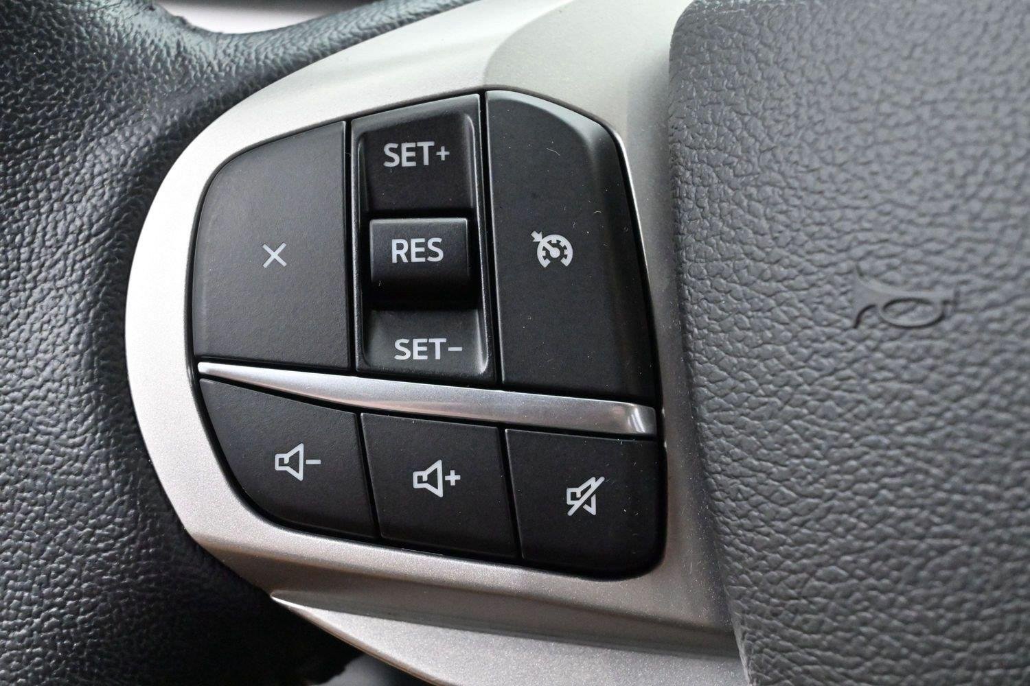 Used 2022 Agate Black Ford XLT image 18