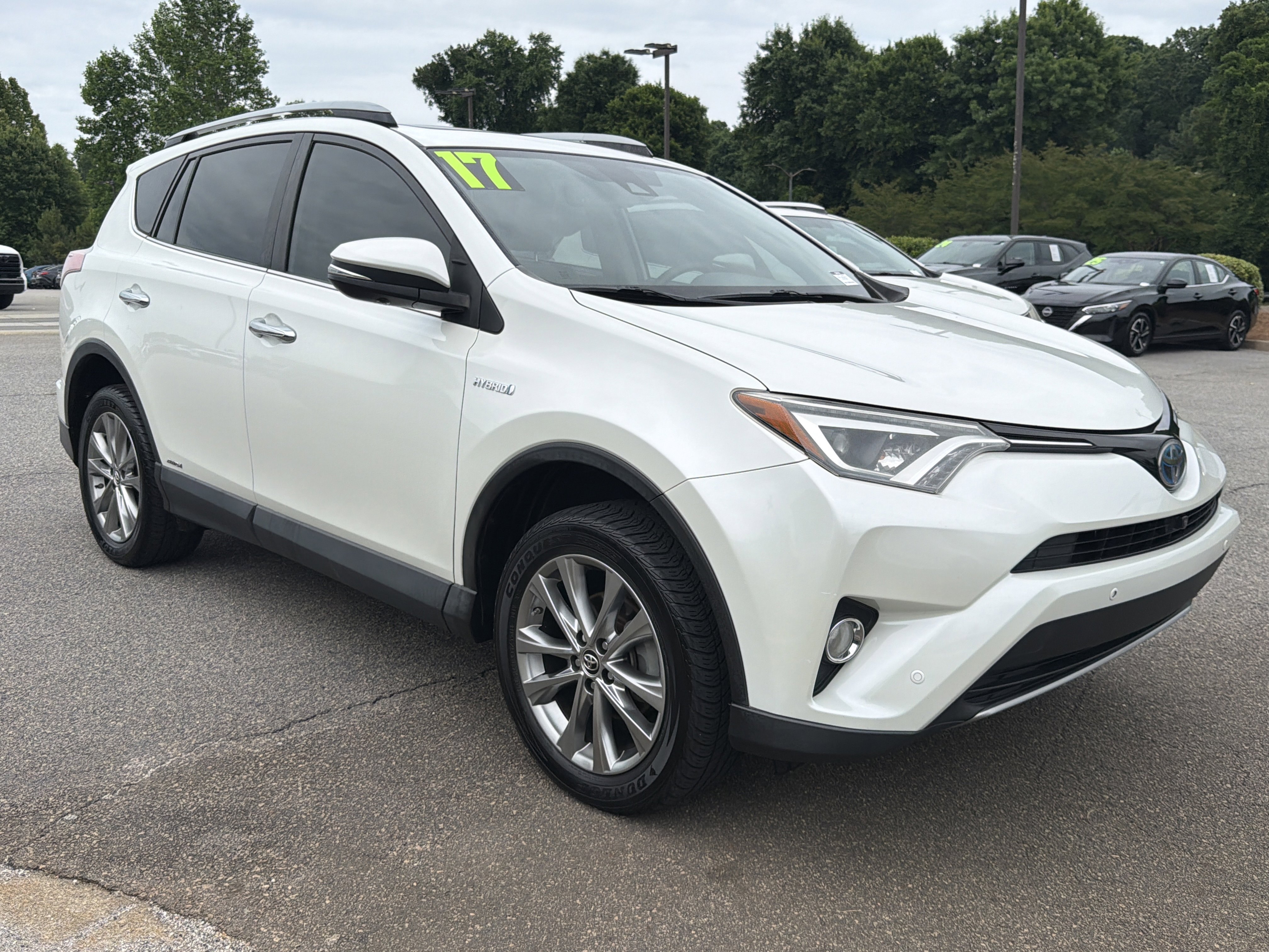 2017 Toyota RAV4 Hybrid Limited AWD's photo