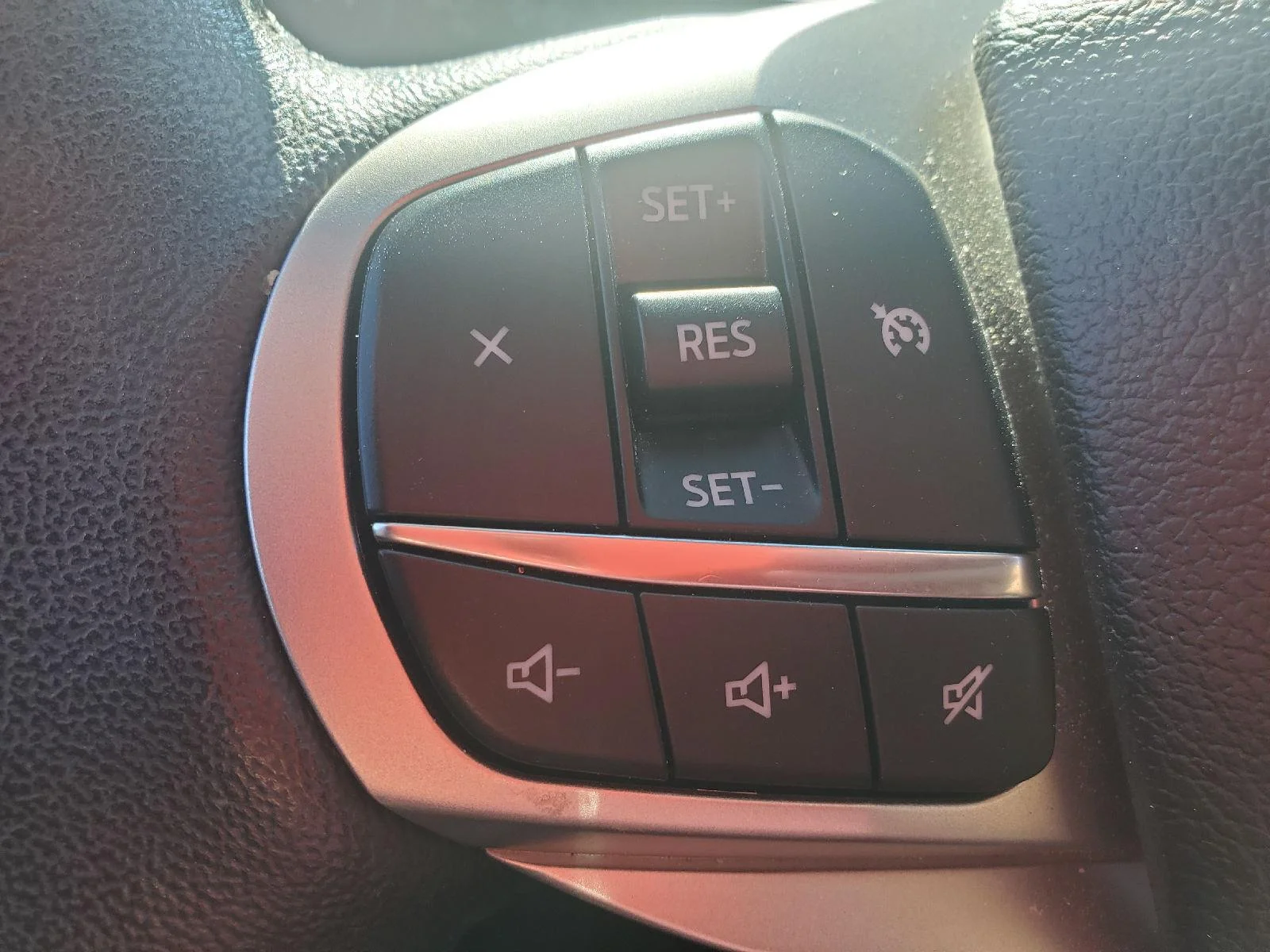 Used 2024 Agate Black Ford XLT image 12