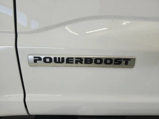 Used 2025 White Ford XLT image 15