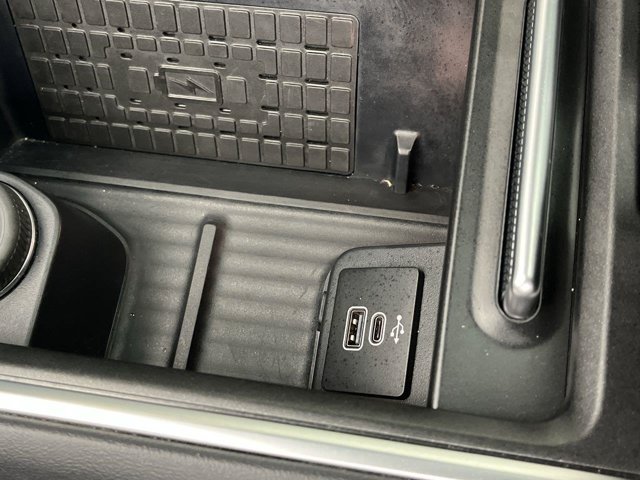 Used 2025 Wild Green Ford Tremor image 29