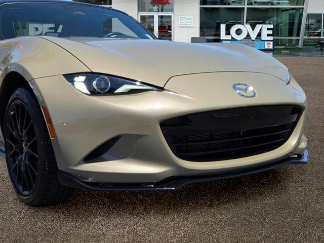 Used 2024 Beige Mazda Club image 8