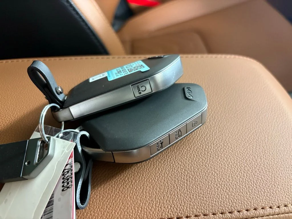 New 2026 Wolf Gray Kia X-Line image 46