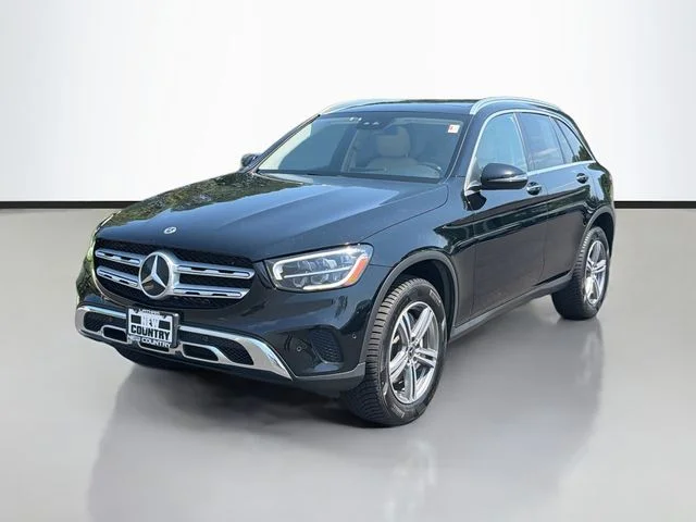 Used 2022  Mercedes-Benz GLC 300 image 3