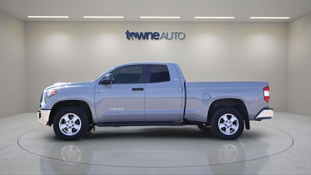 Used 2019 Cement Gray Toyota SR5 image 3