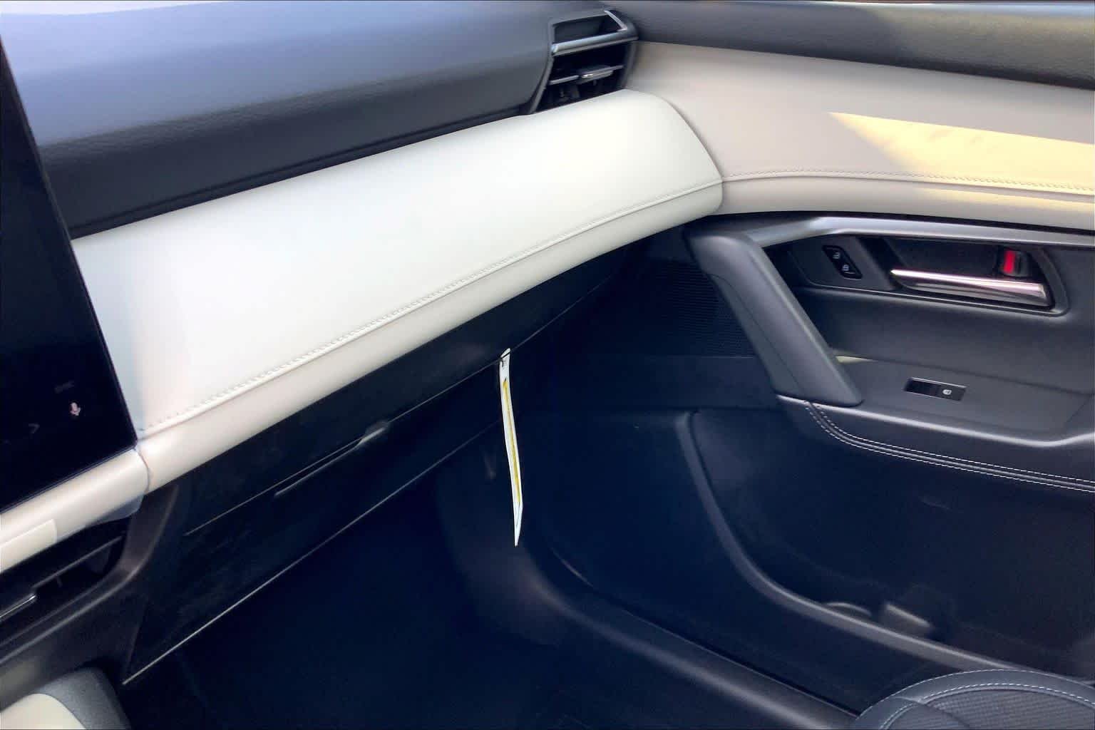 New 2026 Jet Black Mica Mazda 2.5 S Select AWD image 18