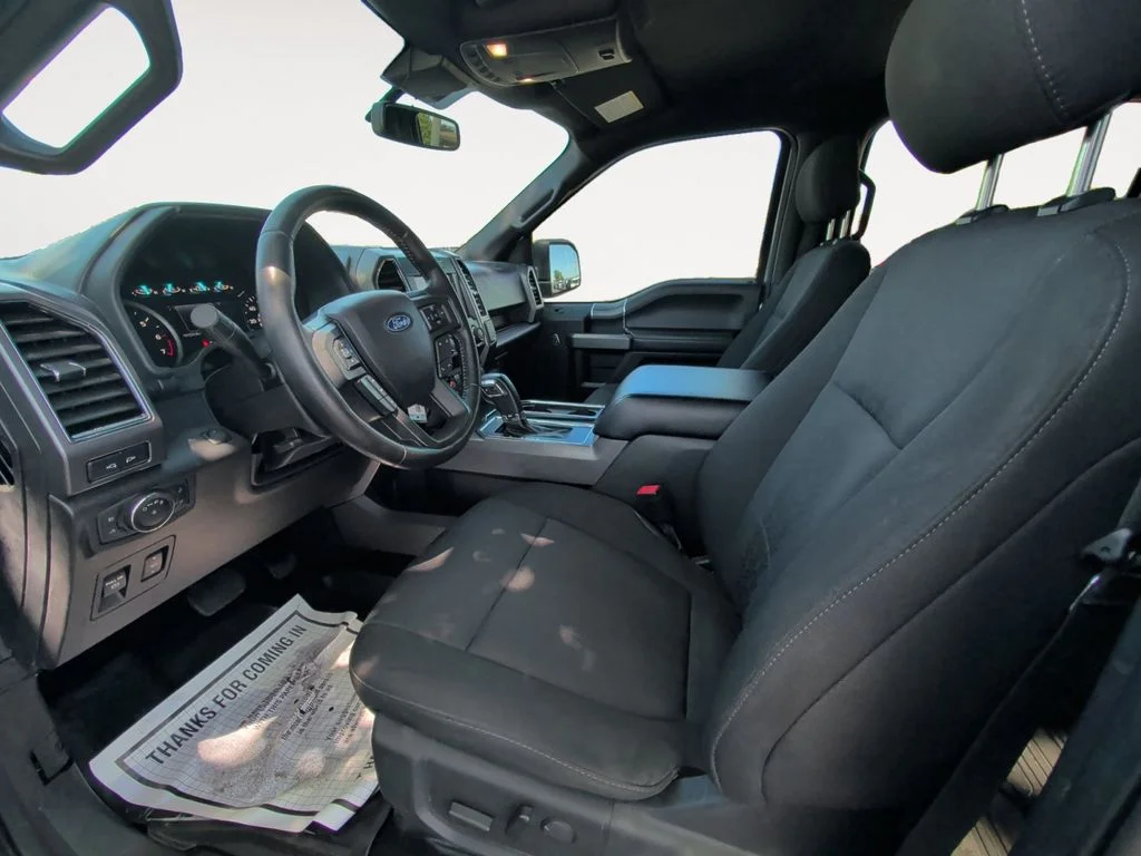 Used 2019 Silver Ford XLT image 10
