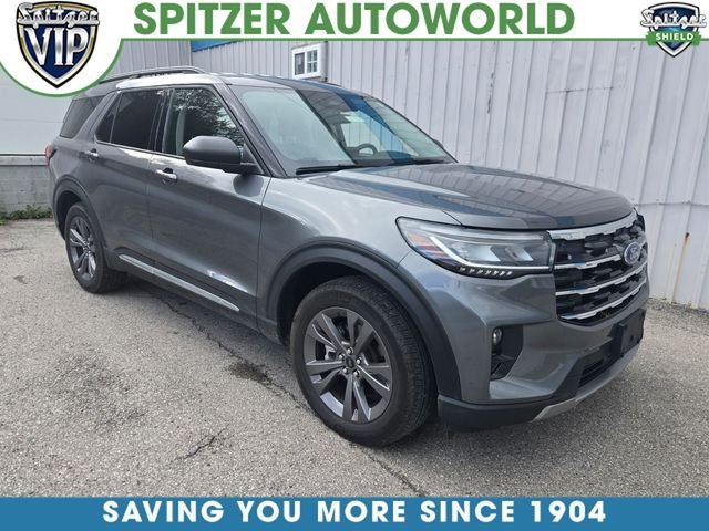 Used 2025 Gray Metallic Ford Active image 1