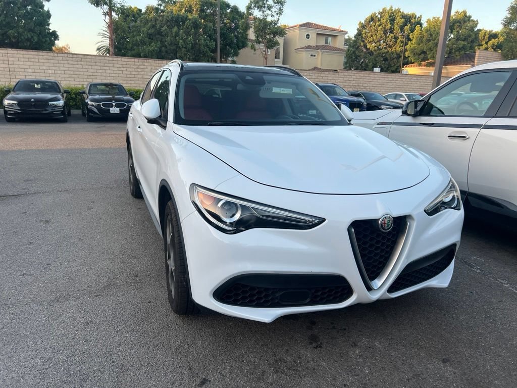 Used 2018 Alfa Romeo Stelvio Sport with VIN ZASFAKPN8J7B88514 for sale in Camarillo, CA