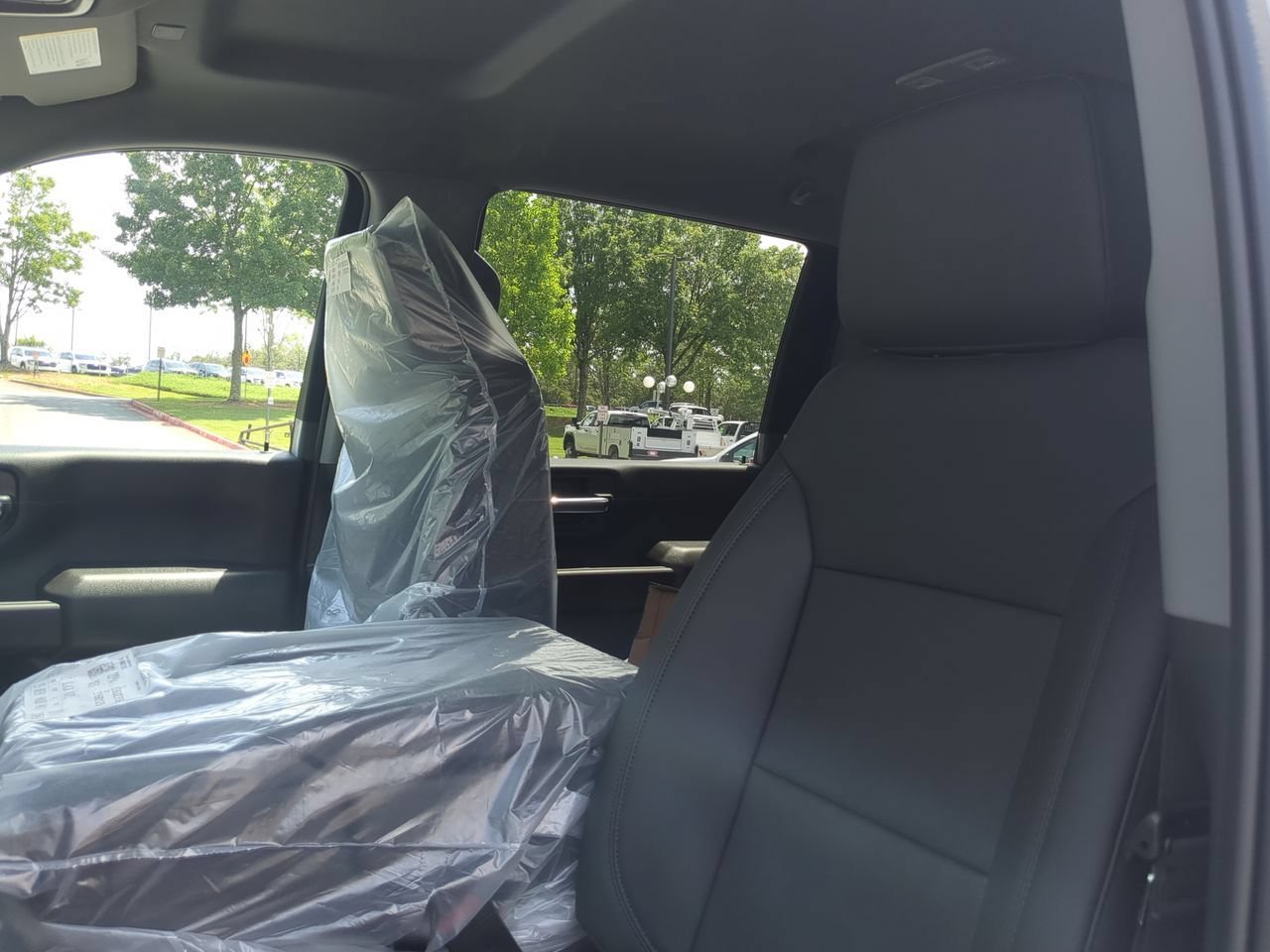 New 2026 Summit White GMC Pro DRW image 18