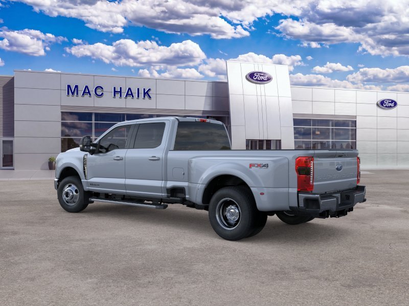 New 2026 Glacier Gray Metallic Tri-Coat Ford F-350® Lariat® image 26