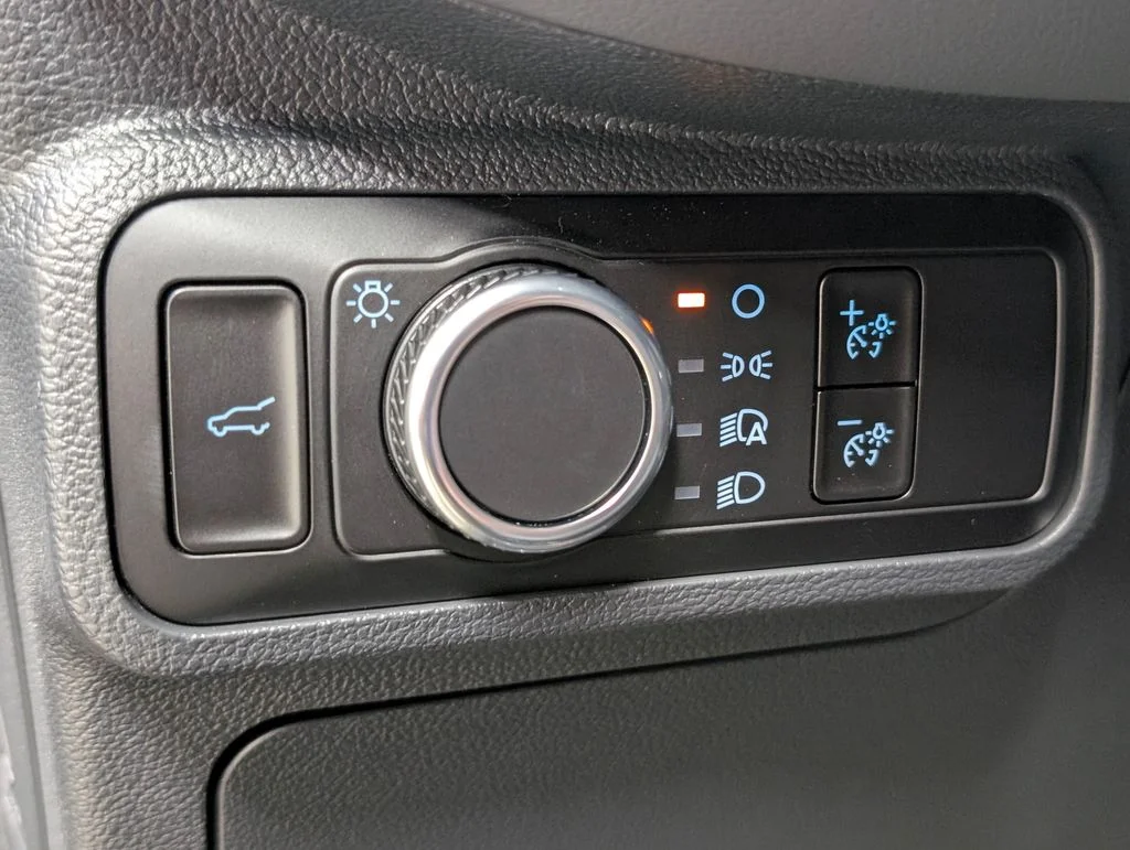 New 2026 Carbonized Gray Metallic Ford Active image 10