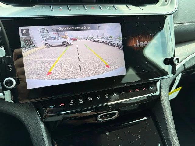 New 2026 White Jeep Altitude image 18