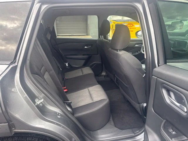 Used 2024 Gray Nissan SV image 13