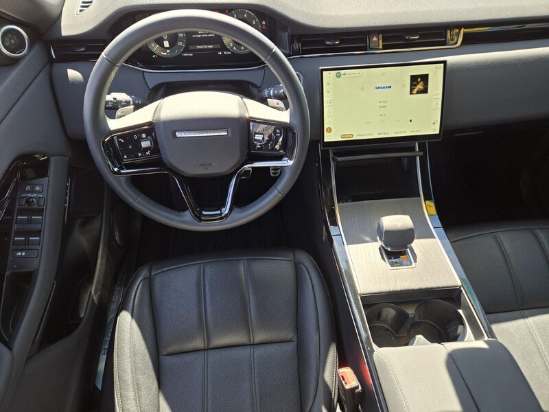 2024 Land Rover Range Rover Evoque Dynamic SE - Photo 12