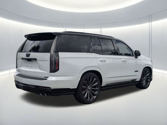Used 2025 White Cadillac V-Series image 6
