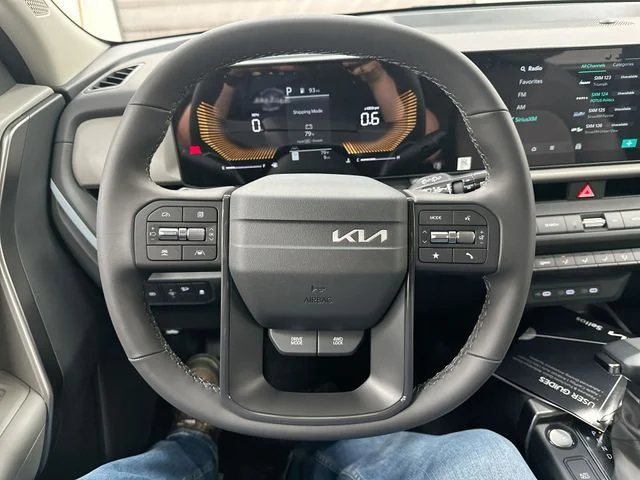 New 2027 Frost Blue / Black Roof Kia S image 12