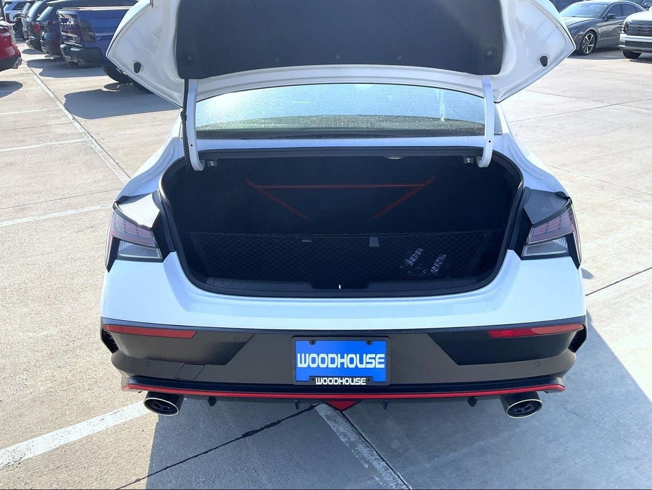 New 2026 White Hyundai Base image 9
