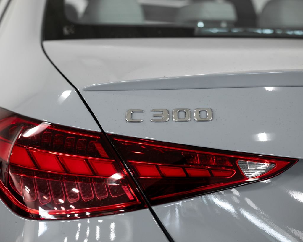 New 2026 MANUFAKTUR Alpine Grey Mercedes-Benz C 300 image 10