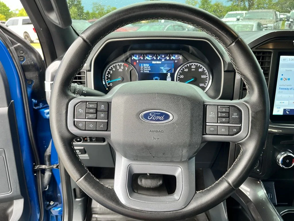 Used 2023 Blue Ford XLT image 16