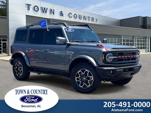 2023 Ford Bronco Outer Banks 4x4's photo