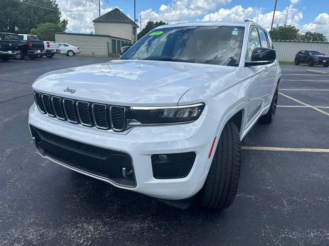 2022 Jeep Grand Cherokee Overland - Photo 7