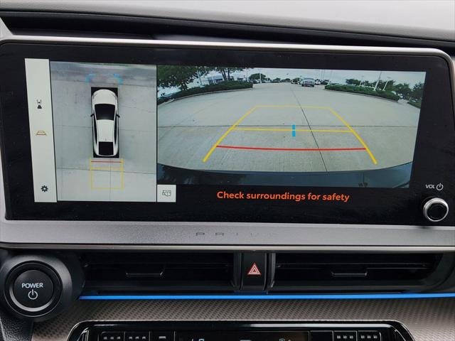 Certified Used 2025 RESERVOIR BLUE Toyota  image 20