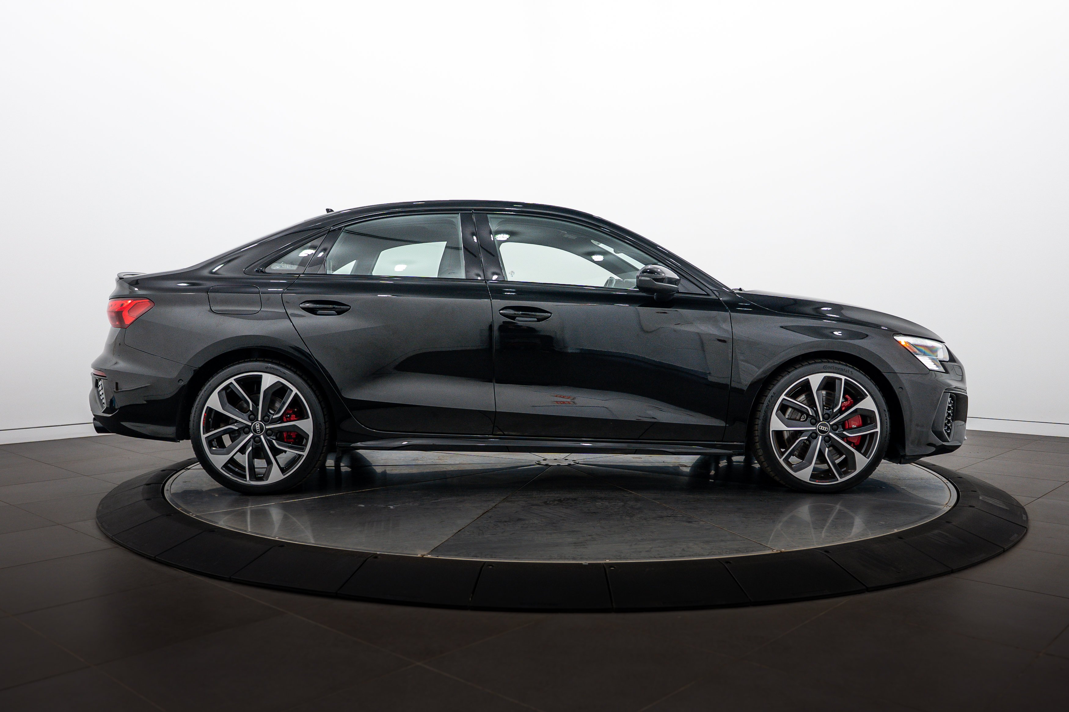 Certified Used 2023 Mythos Black Metallic Audi Prestige image 3
