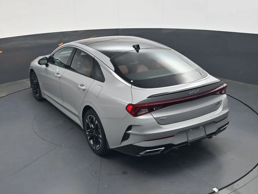 Used 2022 Gray Kia GT-Line image 21