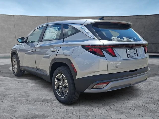New 2026 Silver Hyundai Blue SE image 5