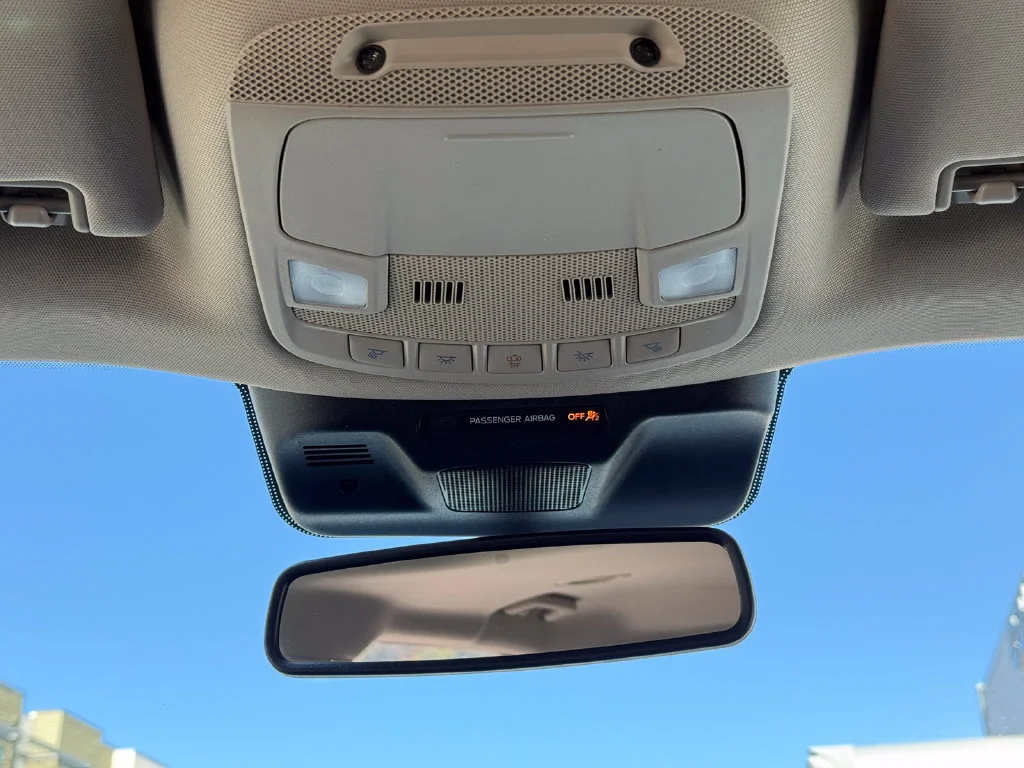 Used 2024 Silver Ford XLT image 22