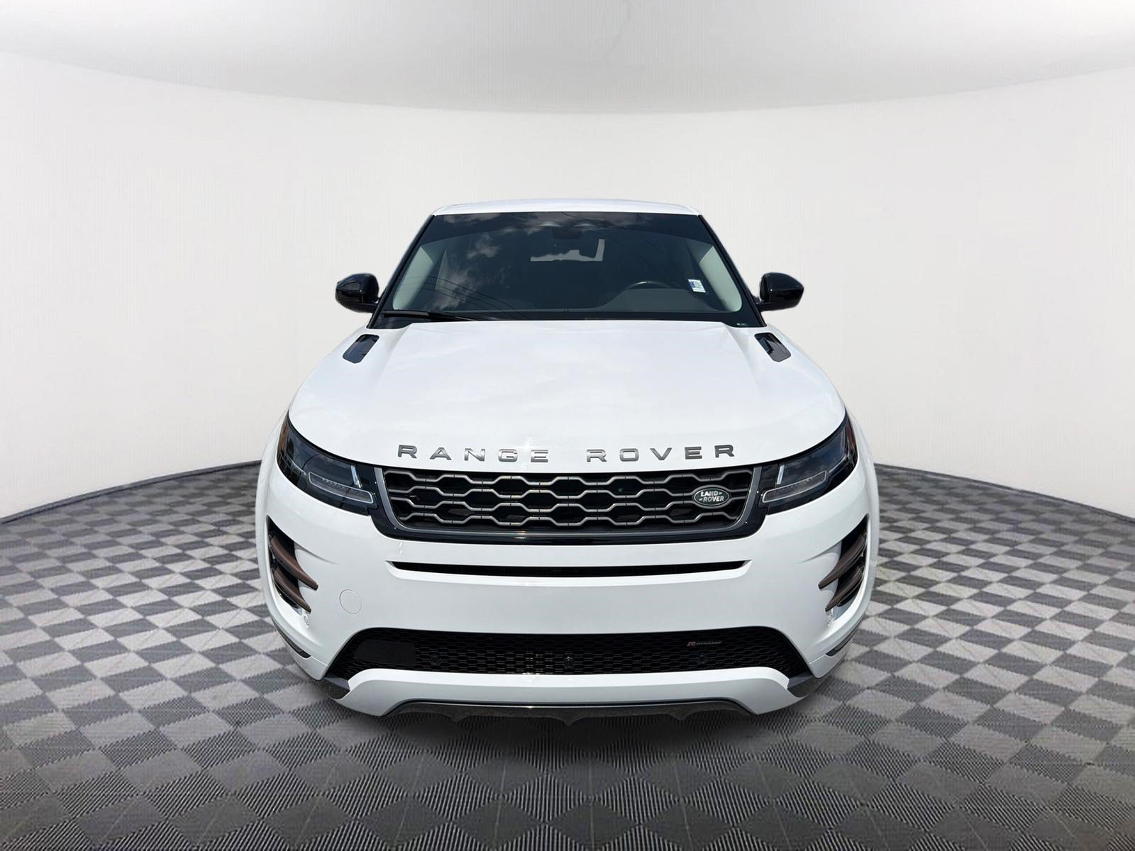 Used 2023 Fuji White Land Rover R-Dynamic S image 2