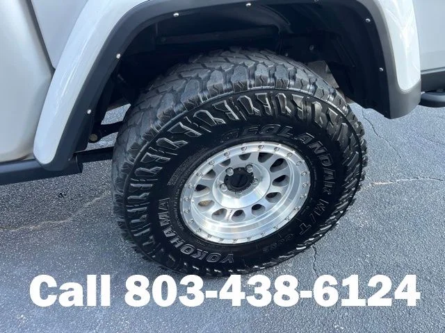Used 2023 White Jeep Rubicon image 35