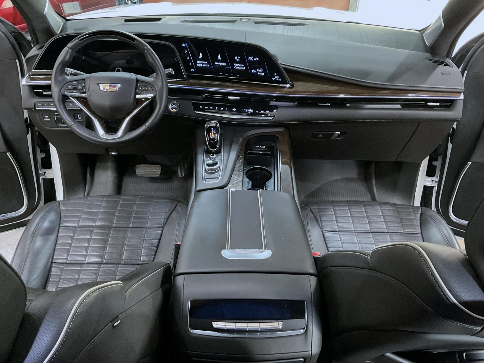 2024 Cadillac Escalade ESV Sport Platinum - Photo 12