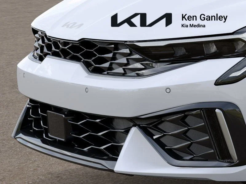 New 2026 Snow White Pearl Kia GT image 12
