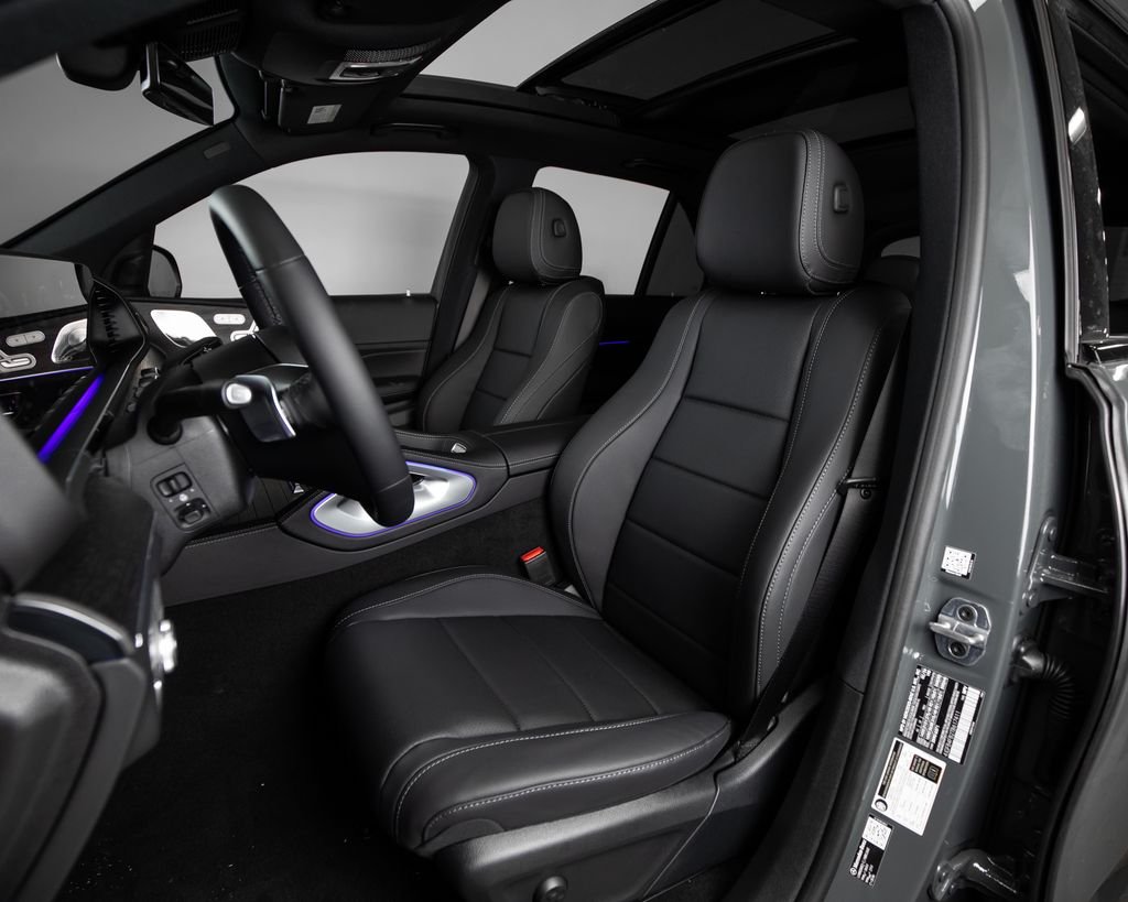 New 2026 MANUFAKTUR Silicon Grey Mercedes-Benz GLE 350 image 5